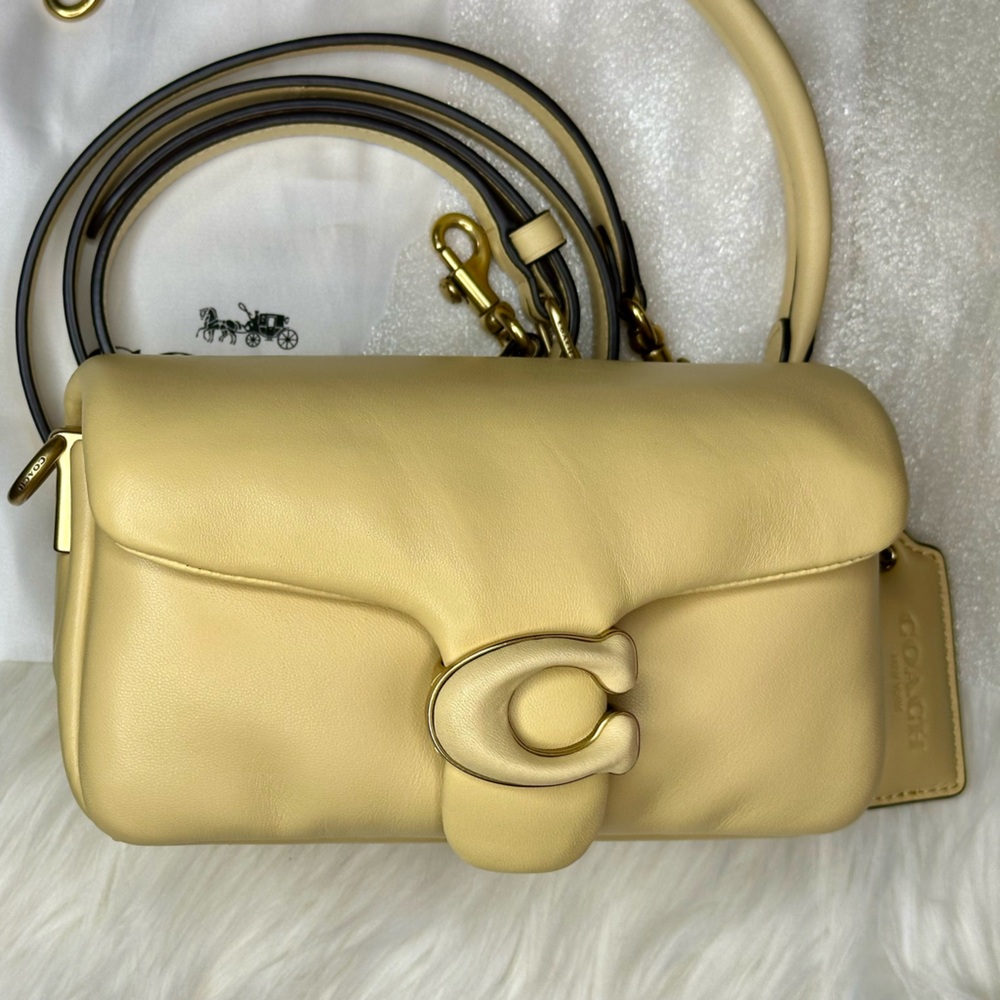 Coach Pillow Tabby 18